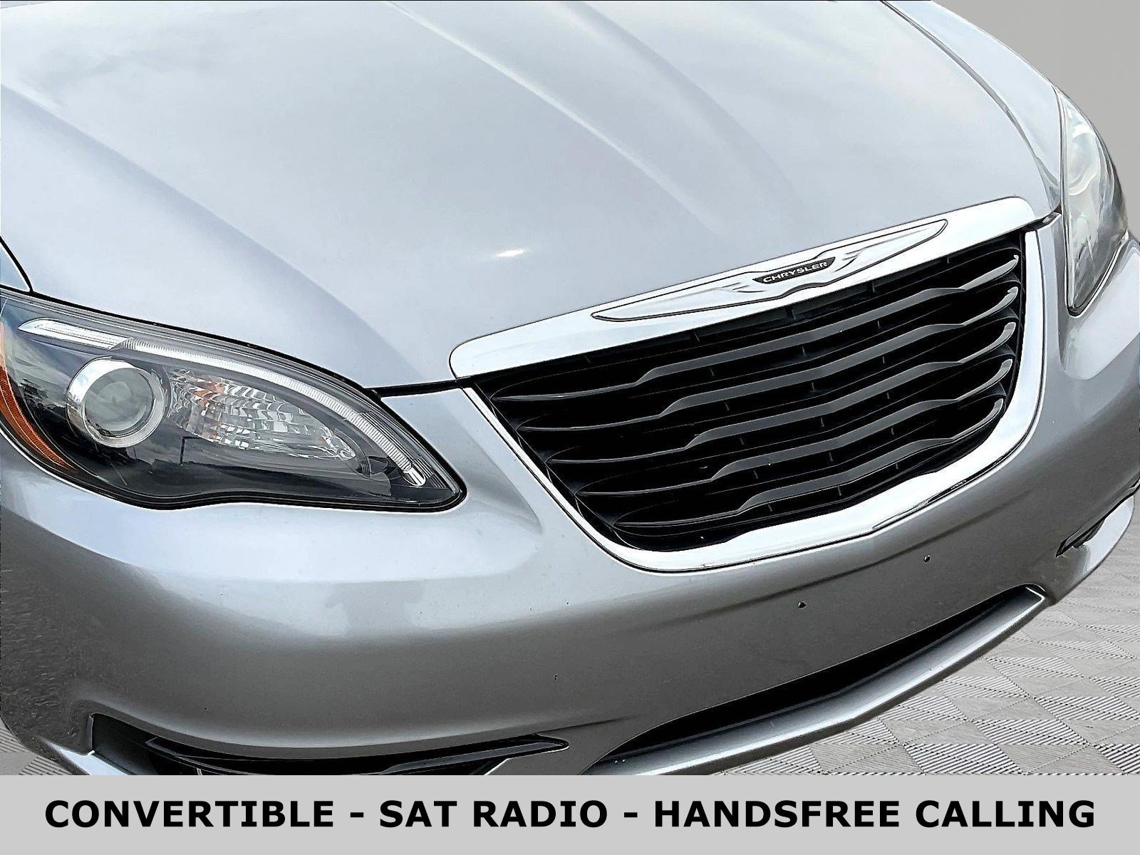 Used 2014 Chrysler 200 S FWD image 32