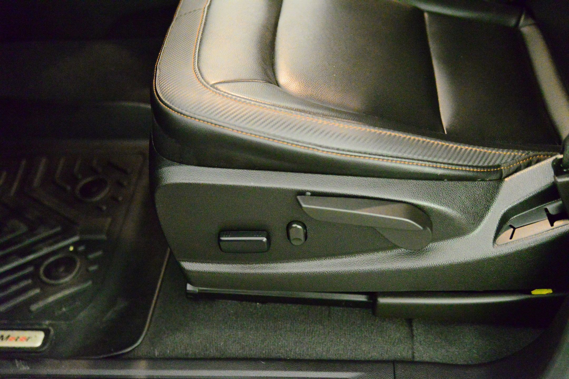 Used 2022 GMC Canyon AT4 w/ Trailering Package image 24