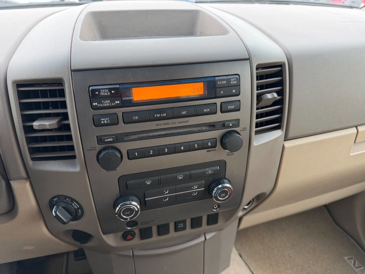 Used 2008 Nissan Titan SE image 23