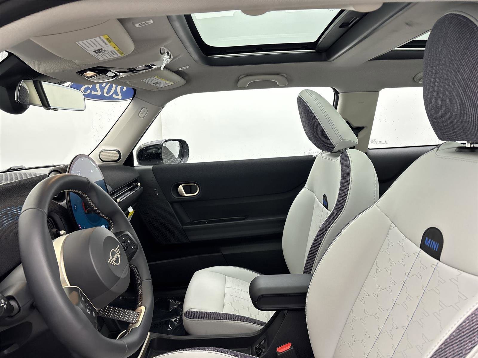 Used 2025 MINI Cooper S image 24