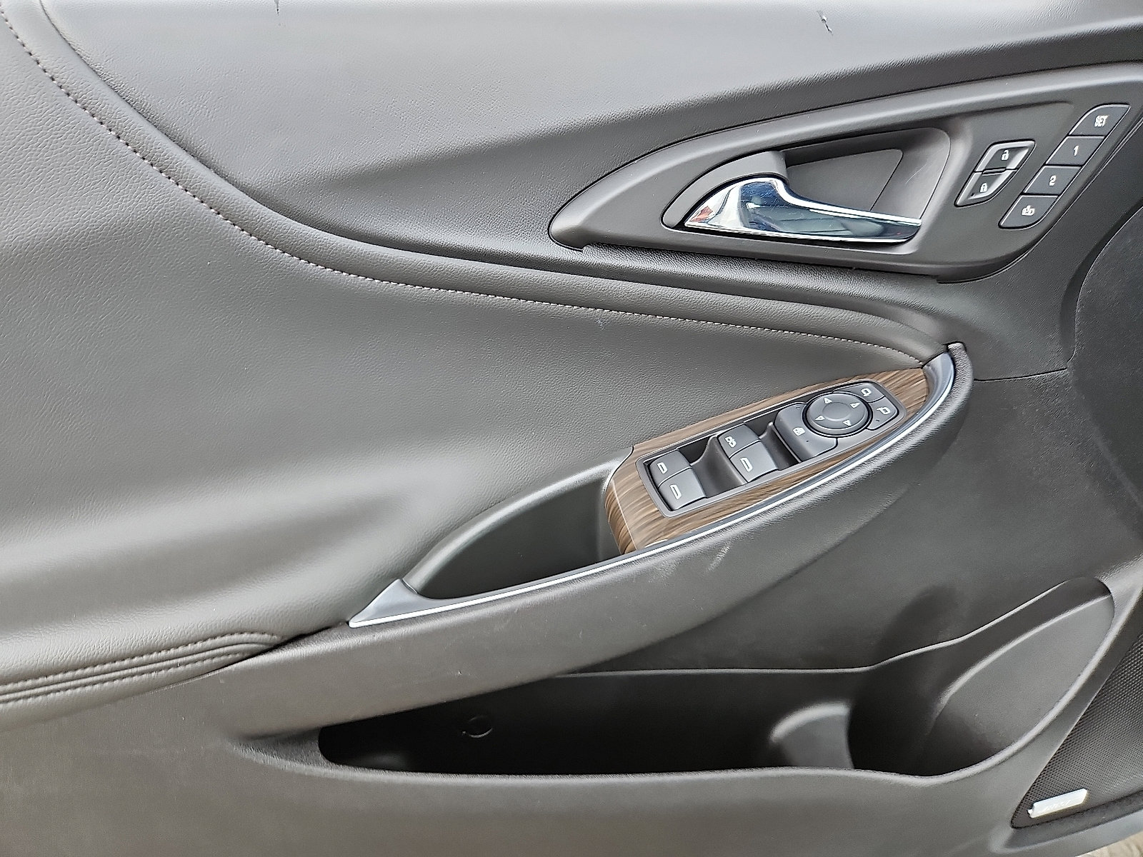 Certified 2024 Chevrolet Malibu LT image 12