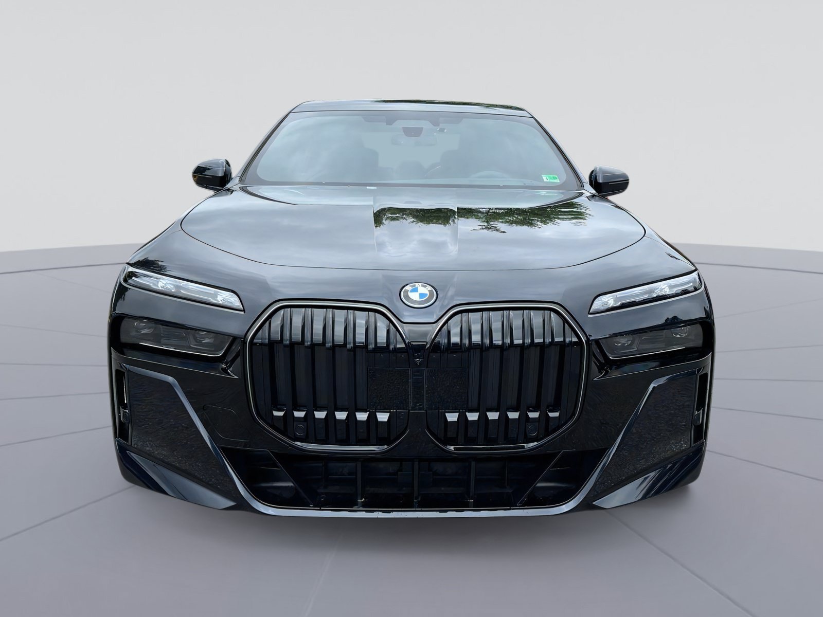 New 2025 BMW i7 eDrive50 w/ Executive Package RWD image 8