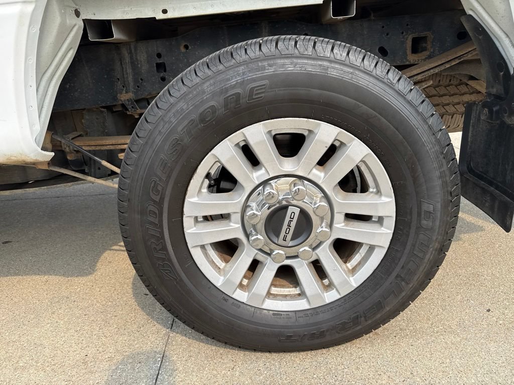 Used 2019 Ford F250 XLT w/ Snow Plow Prep Package AWD/4WD image 41