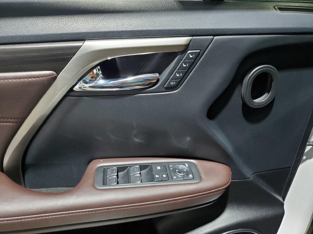 Used 2019 Lexus RX 350 FWD w/ Premium Package image 38