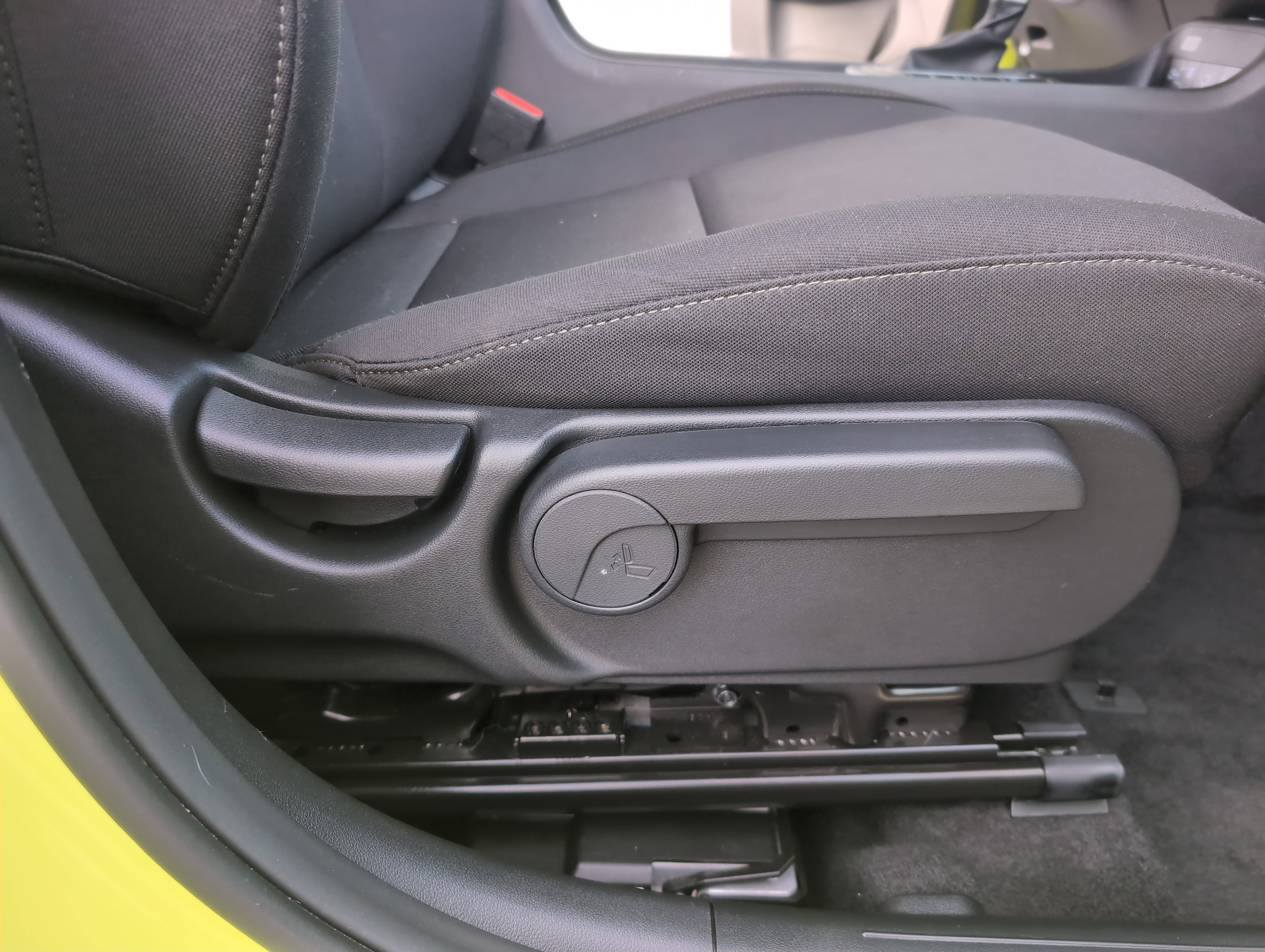 Used 2025 Hyundai Kona SEL image 26