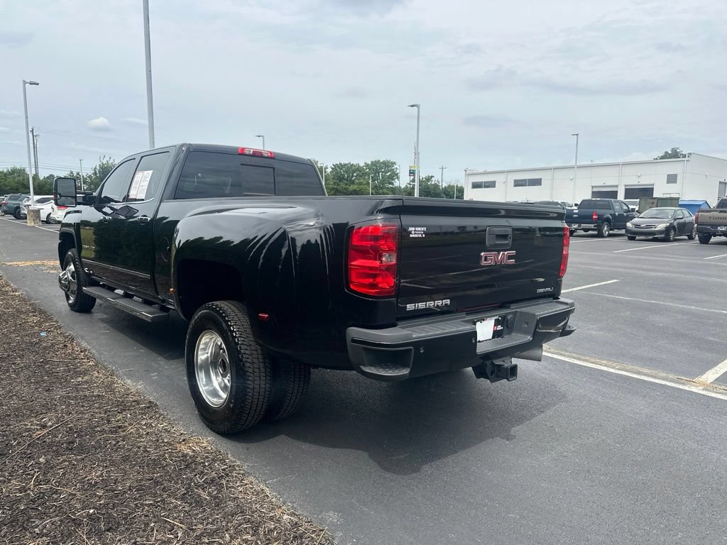 Used 2015 GMC Sierra 3500 Denali w/ Duramax Plus Package AWD/4WD image 5