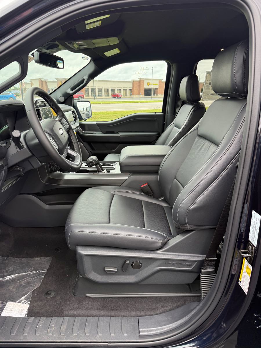 New 2025 Ford F150 Lariat image 5