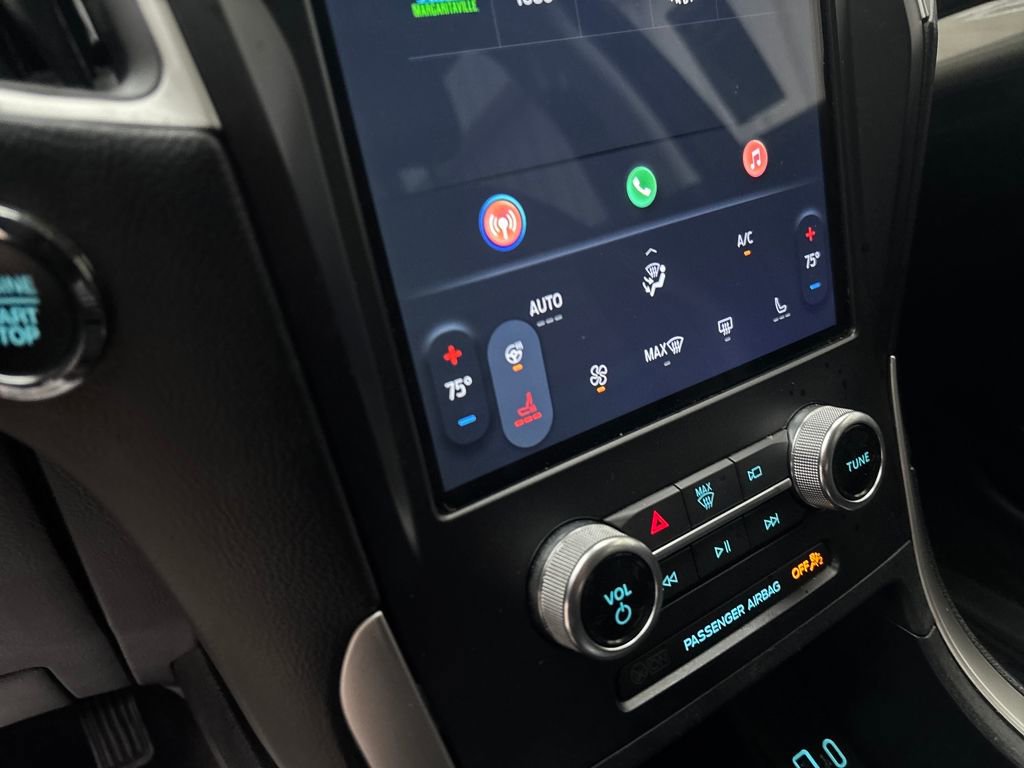 Used 2024 Ford Edge SEL w/ Convenience Package image 19