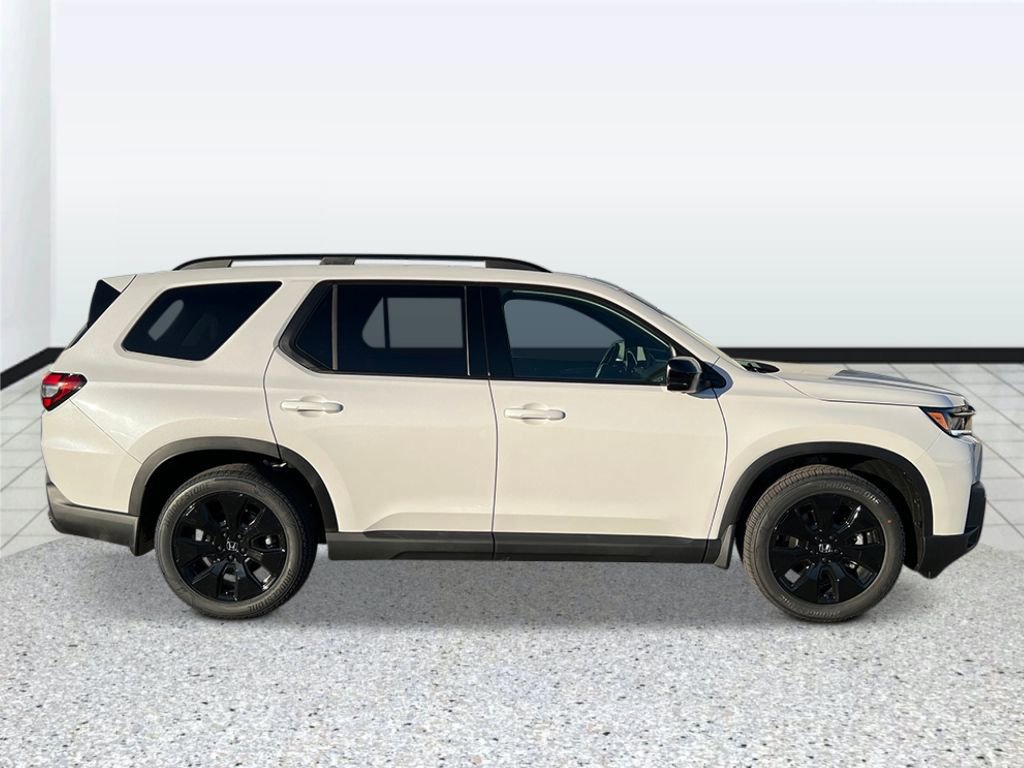 New 2026 Honda Pilot Black Edition image 2