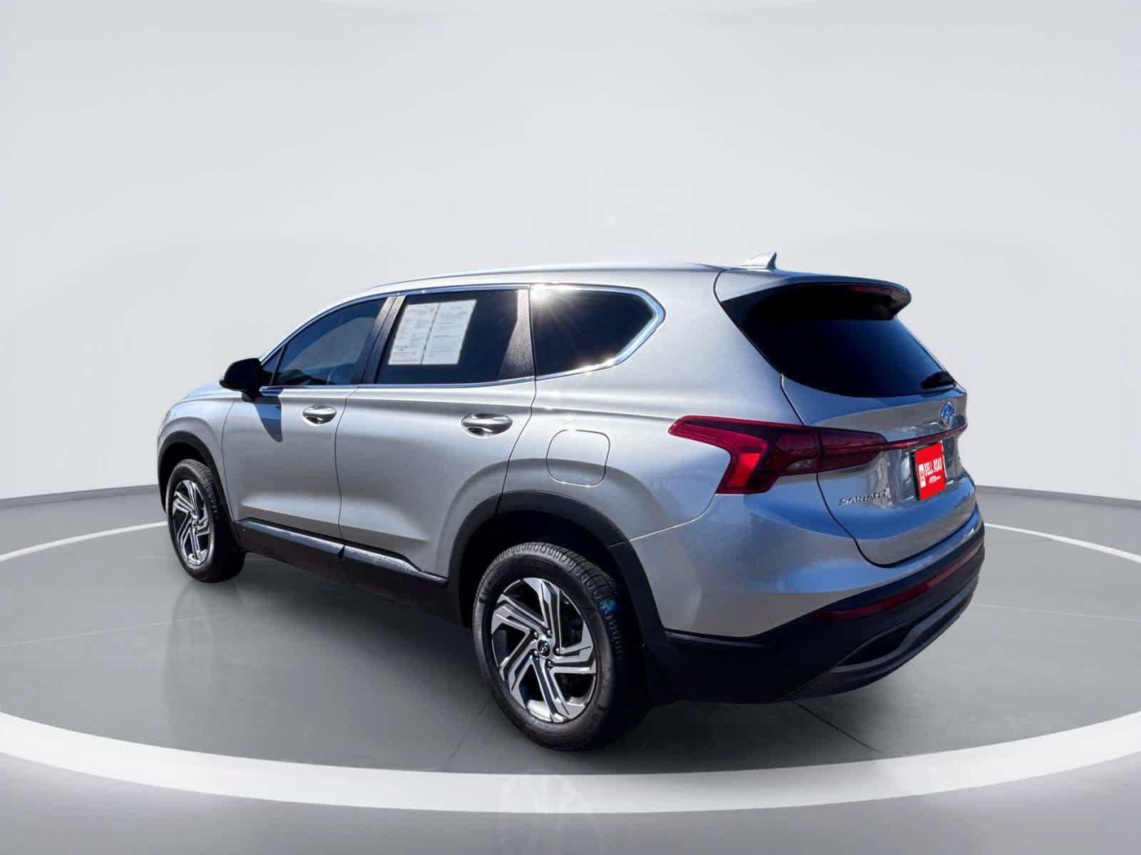 Used 2022 Hyundai Santa Fe SE AWD/4WD image 6