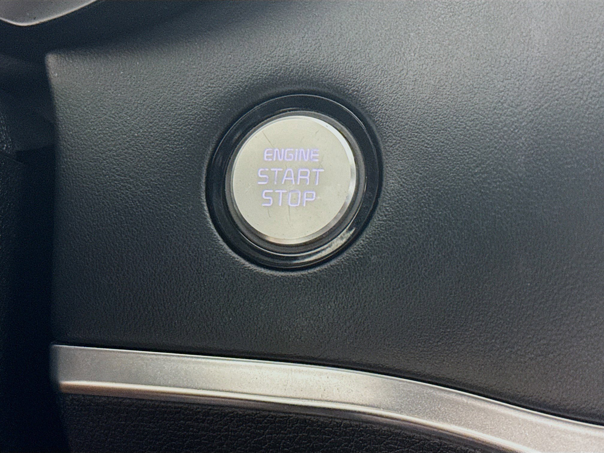 Used 2018 Kia Stinger Premium image 19