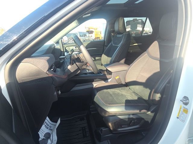 Used 2025 Ford Explorer ST image 27
