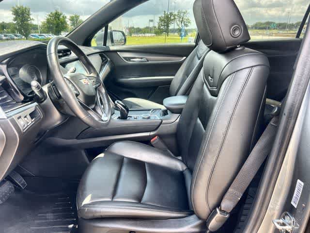 Used 2023 Cadillac XT6 Luxury FWD image 11