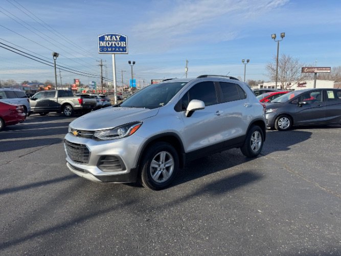 Used 2022 Chevrolet Trax LT w/ LT Convenience Package image 1