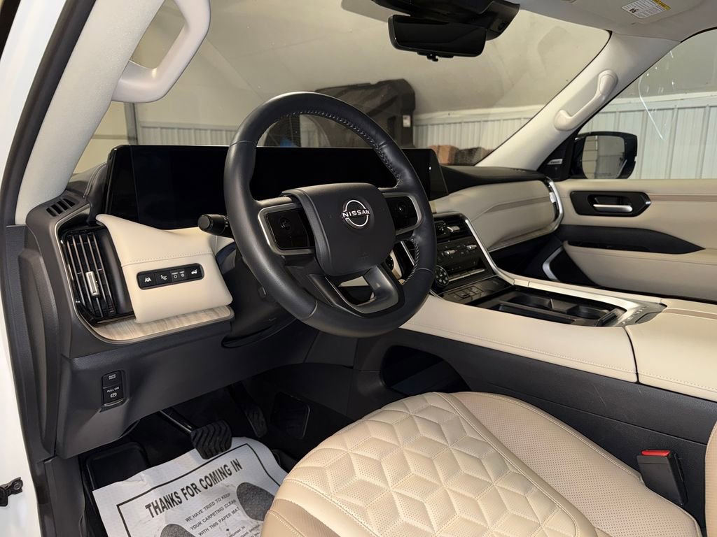 Used 2025 Nissan Armada Platinum w/ Convenience Package image 19