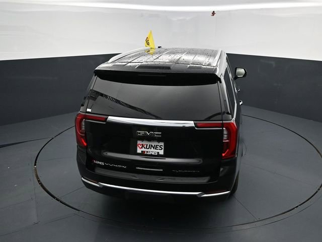Used 2025 GMC Yukon Elevation w/ LPO, Elevation Black Package AWD/4WD image 50