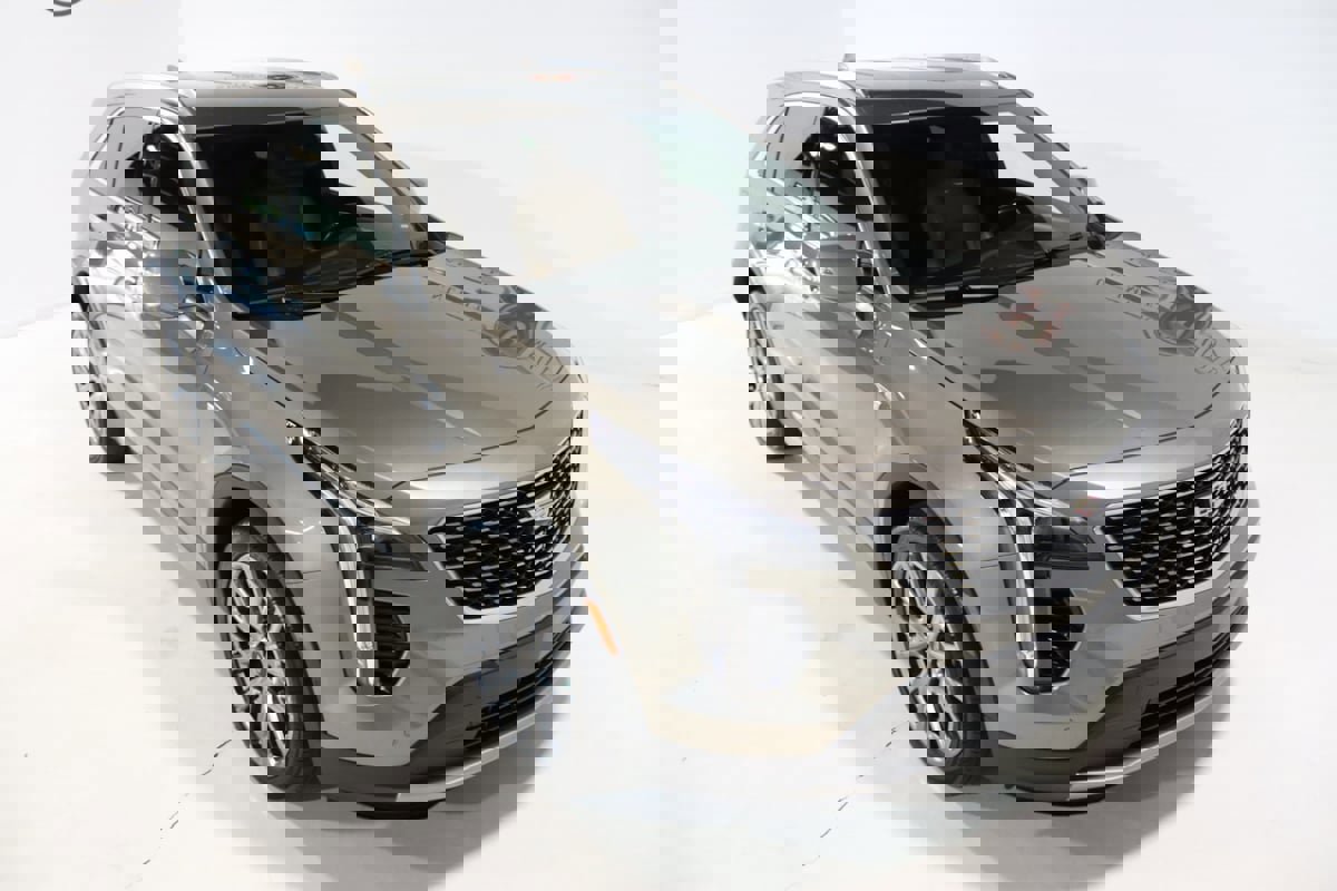 Used 2020 Cadillac XT4 Premium Luxury image 7