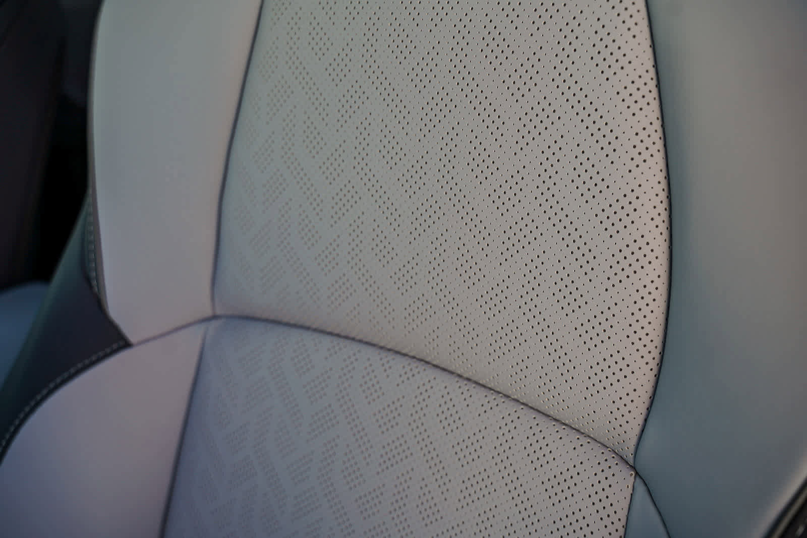 New 2026 Subaru Solterra Premium image 24