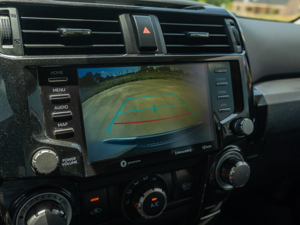 Used 2020 Toyota 4Runner TRD Off-Road Premium w/ Moonroof Package AWD/4WD image 26