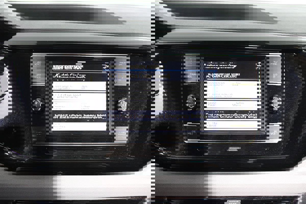 Used 2023 Volkswagen Taos S w/ Driver Assistance Package image 17