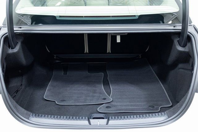 Used 2024 Mercedes-Benz E 350 4MATIC Sedan image 11