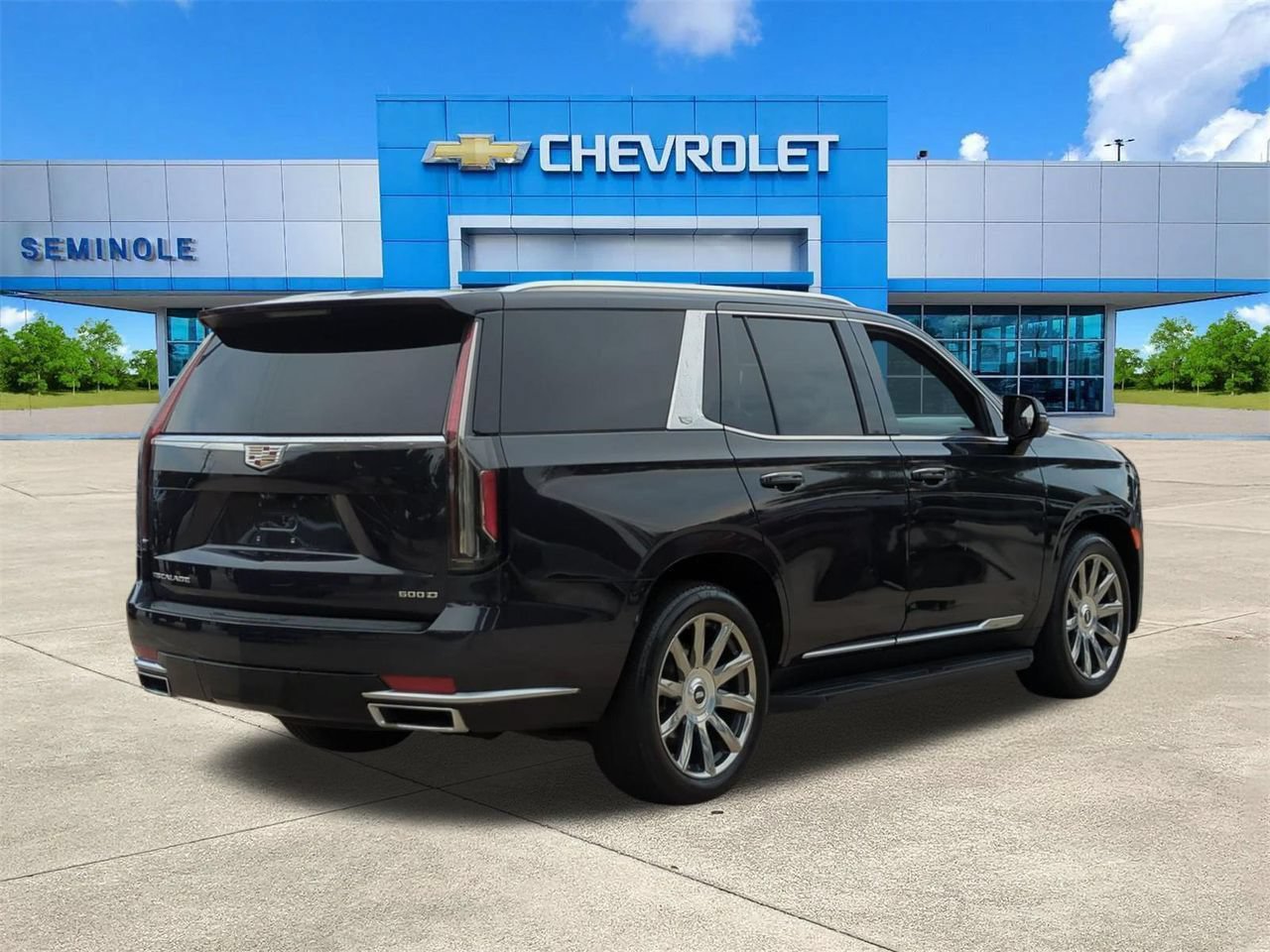 Certified 2023 Cadillac Escalade Premium Luxury Platinum AWD/4WD image 4