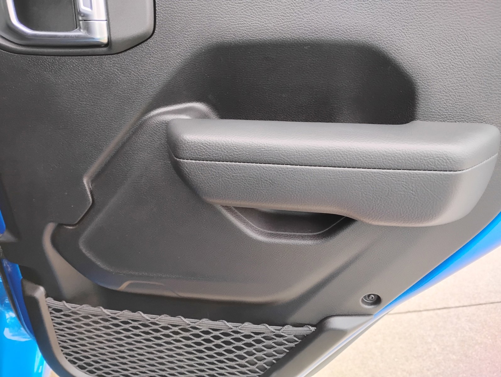 Used 2024 Jeep Wrangler Sport S image 20