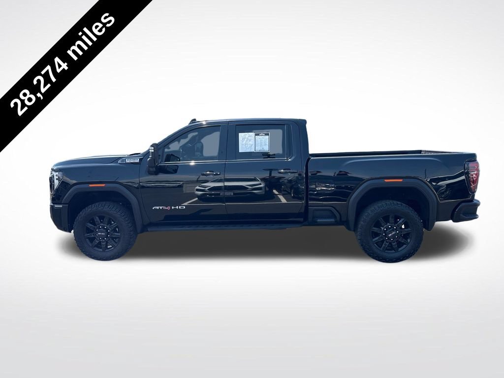 Used 2025 GMC Sierra 2500 AT4 w/ AT4 Premium Plus Package AWD/4WD image 2