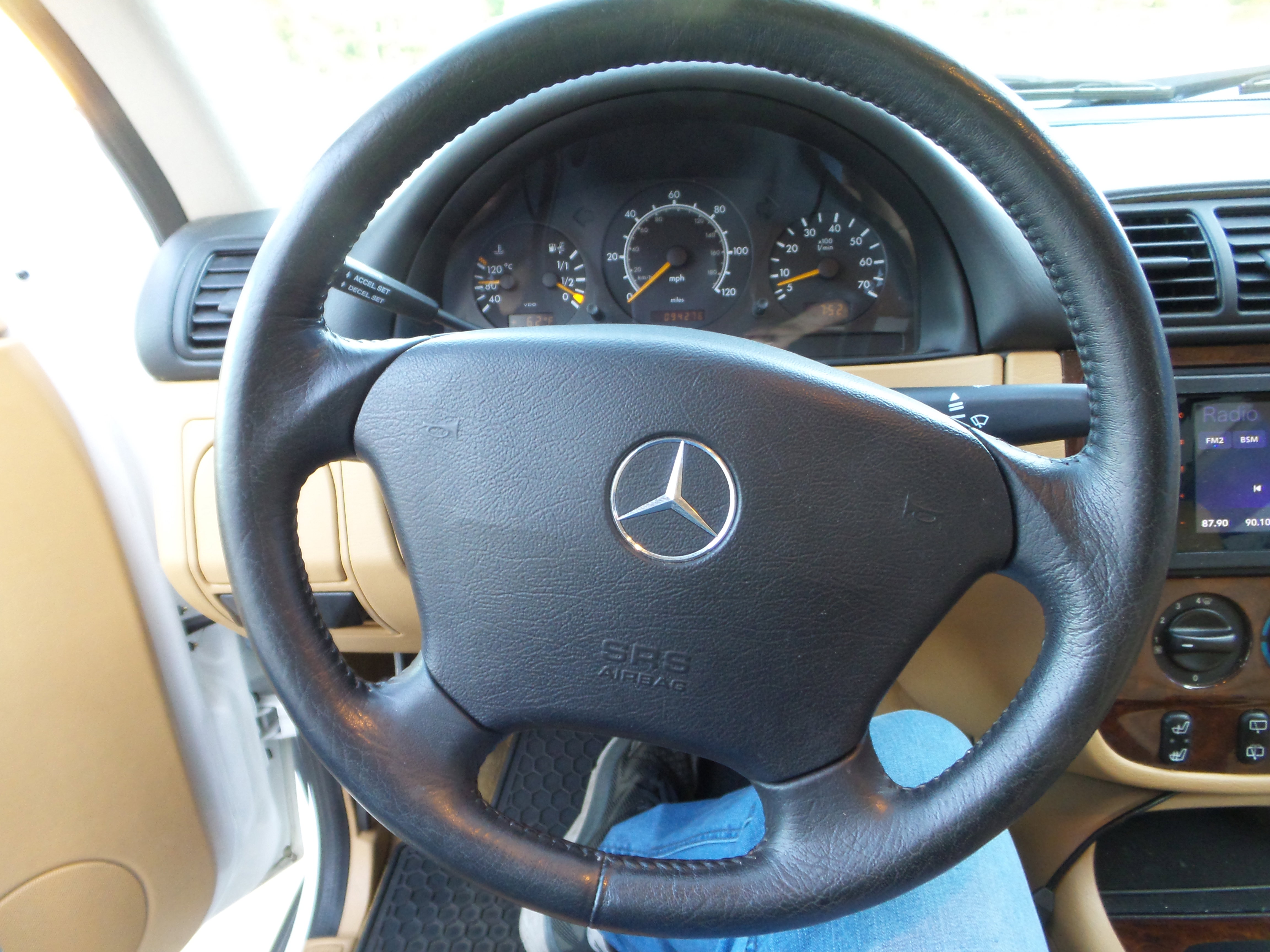 Used 1999 Mercedes-Benz ML 320 4MATIC image 54