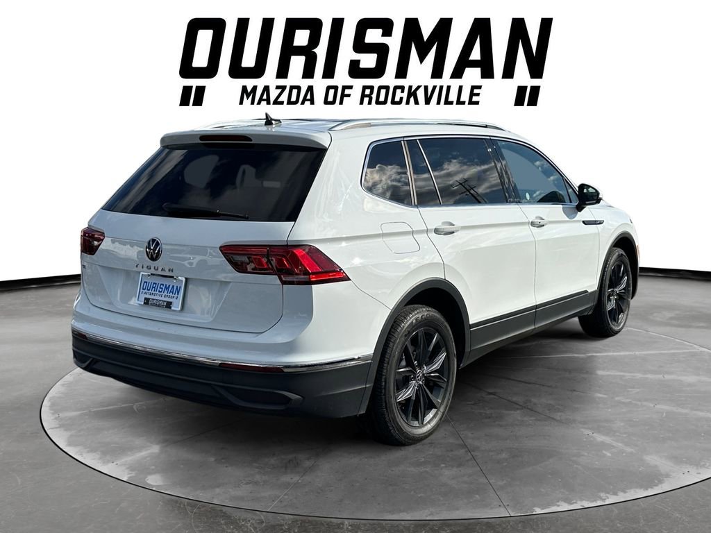 Used 2024 Volkswagen Tiguan SE image 6