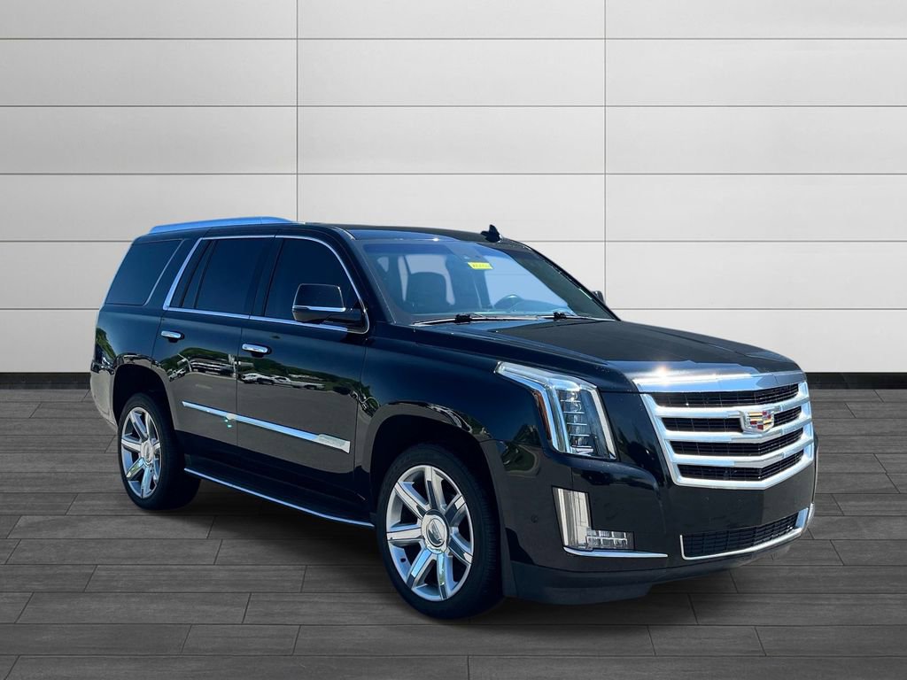 Used 2018 Cadillac Escalade Luxury AWD/4WD image 7