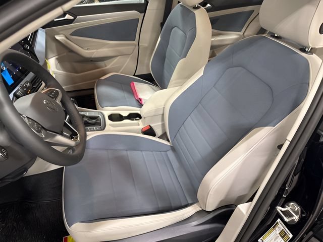 New 2026 Volkswagen Jetta SE FWD image 15
