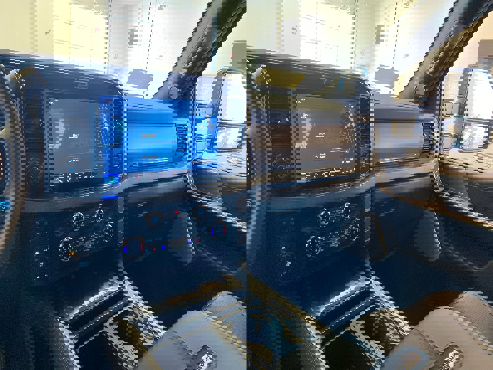 New 2026 Ford F350 Platinum image 12