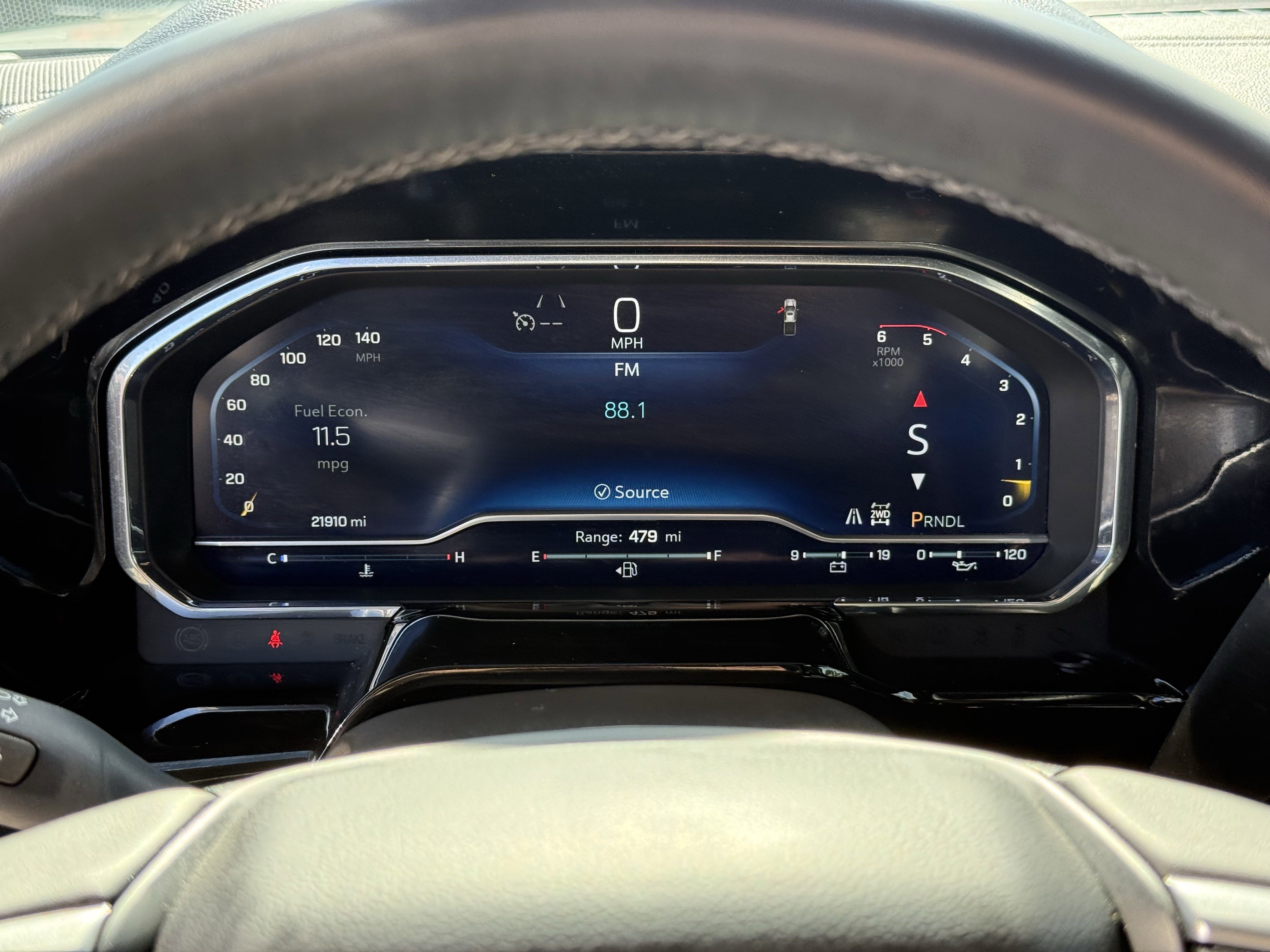 Used 2025 Chevrolet Silverado 2500 LT w/ Convenience Package image 18