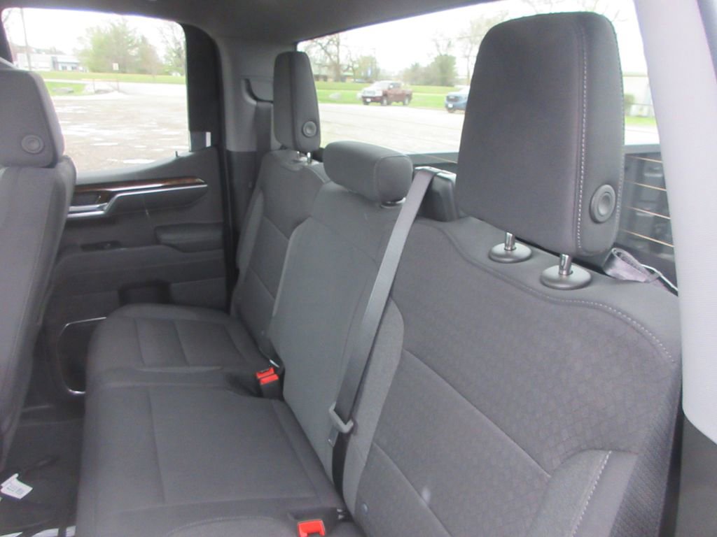 New 2026 GMC Sierra 1500 Elevation image 14