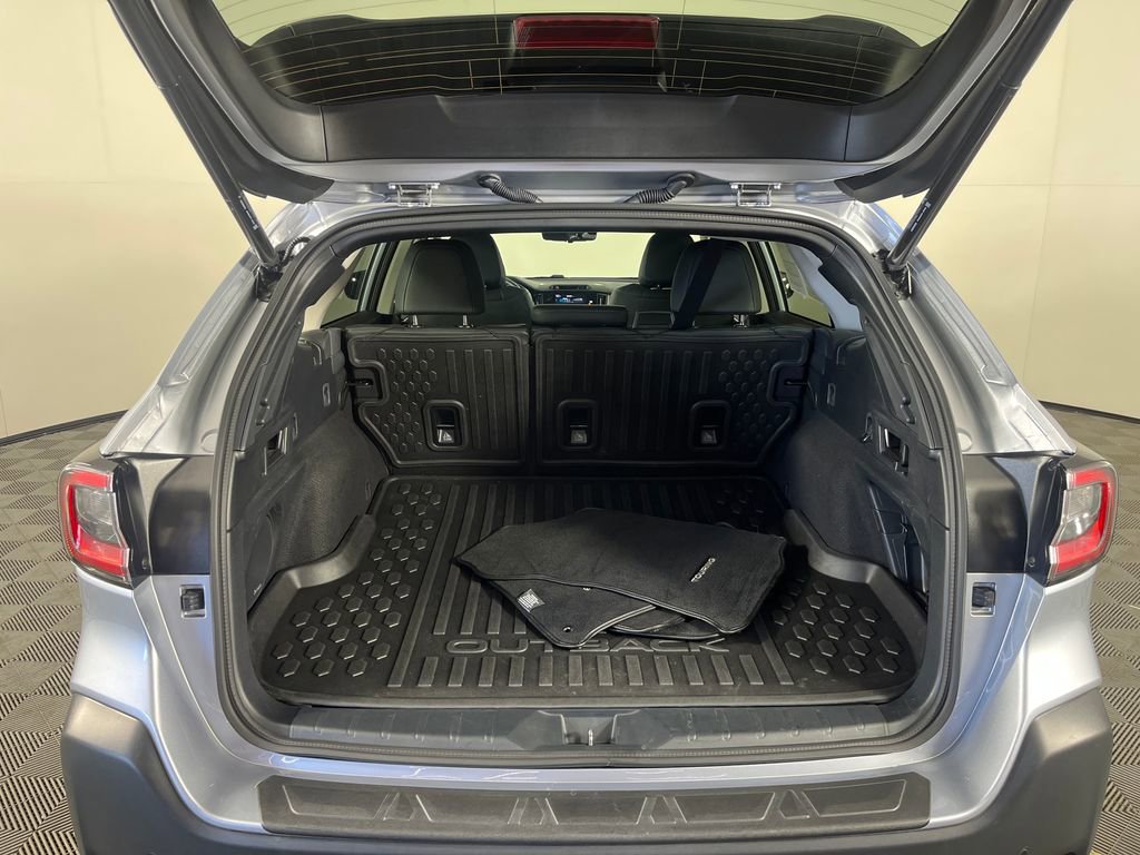 Used 2024 Subaru Outback Touring XT AWD/4WD image 22