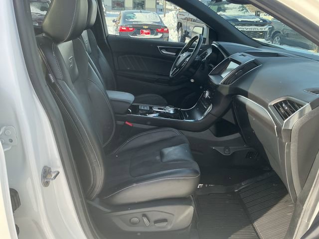 Used 2020 Ford Edge ST w/ Equipment Group 401A image 22