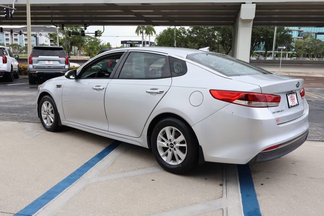 Used 2016 Kia Optima LX FWD image 4
