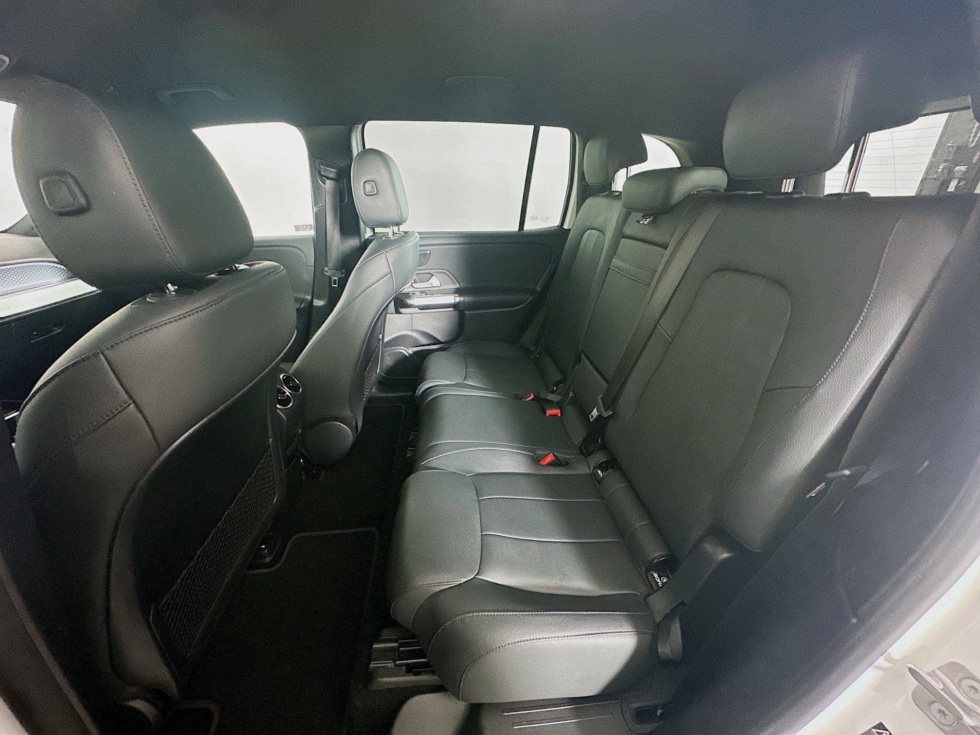 Used 2024 Mercedes-Benz EQB 250+ image 29