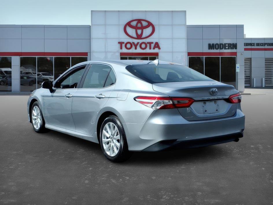 Certified 2020 Toyota Camry LE image 4
