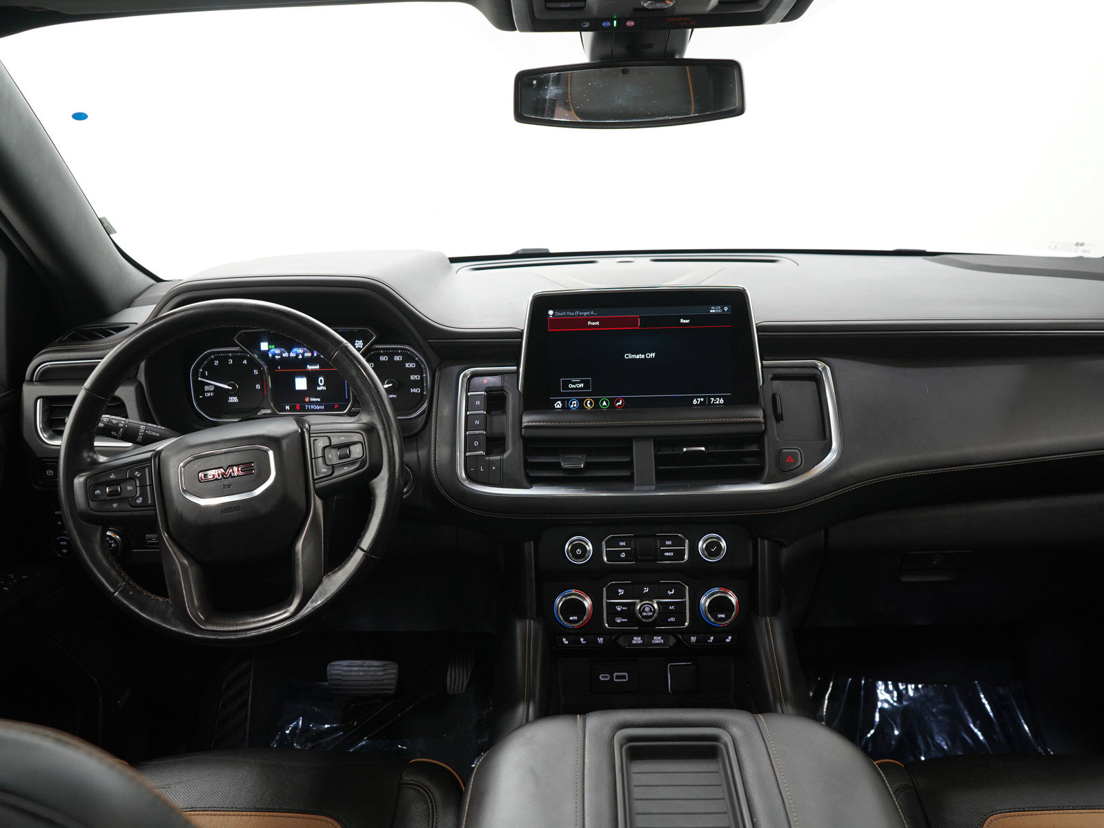 Used 2021 GMC Yukon AT4 w/ AT4 Premium Plus Package AWD/4WD image 20
