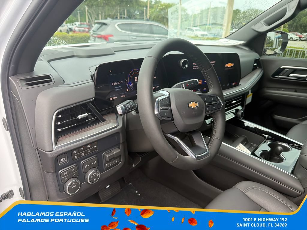 New 2026 Chevrolet Suburban LT w/ Comfort Package AWD/4WD image 17
