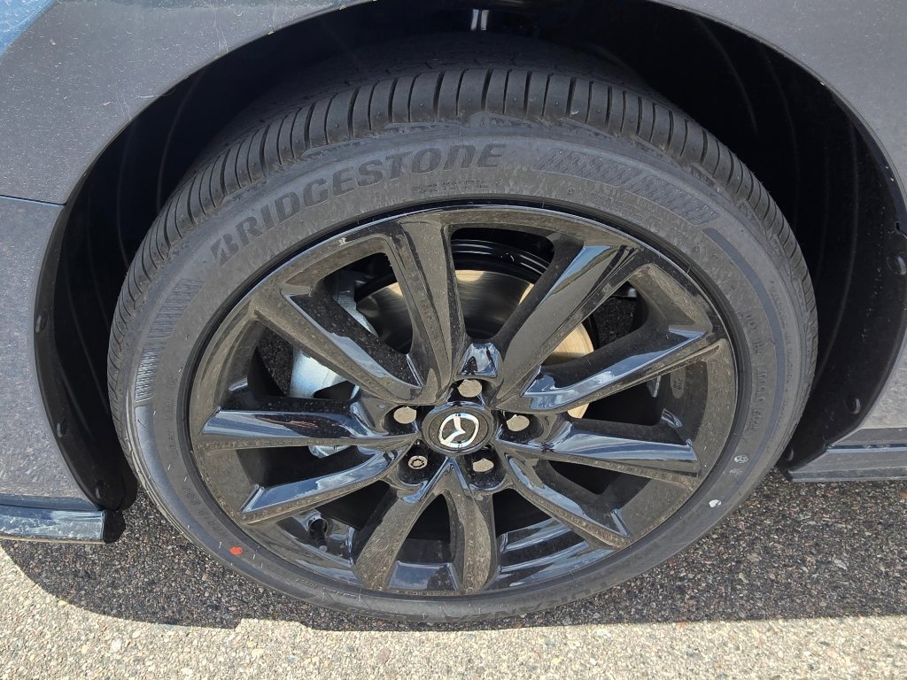 New 2026 MAZDA MAZDA3 Hatchback w/Premium Plus Pkg AWD/4WD image 9