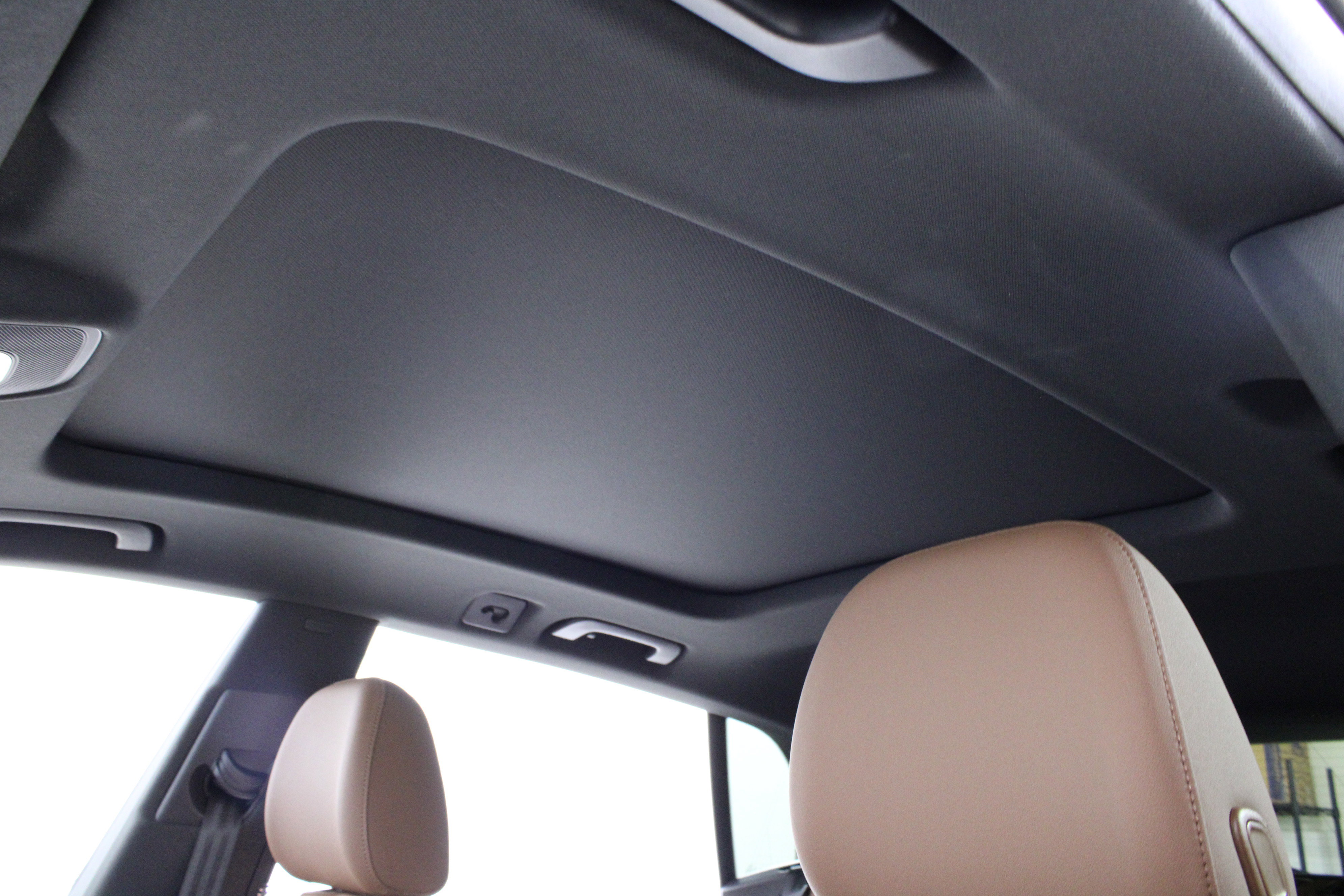 Used 2019 Audi Q8 Premium image 29