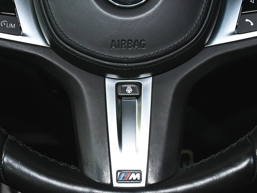 Used 2023 BMW M440i Coupe w/ Premium Package RWD image 38