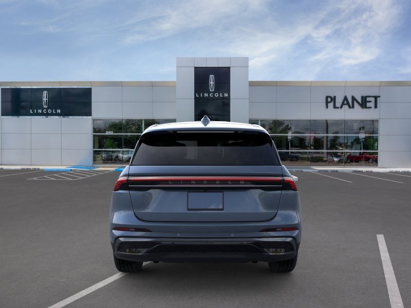 New 2026 Lincoln Nautilus Premier w/ Jet Appearance Package AWD/4WD image 5