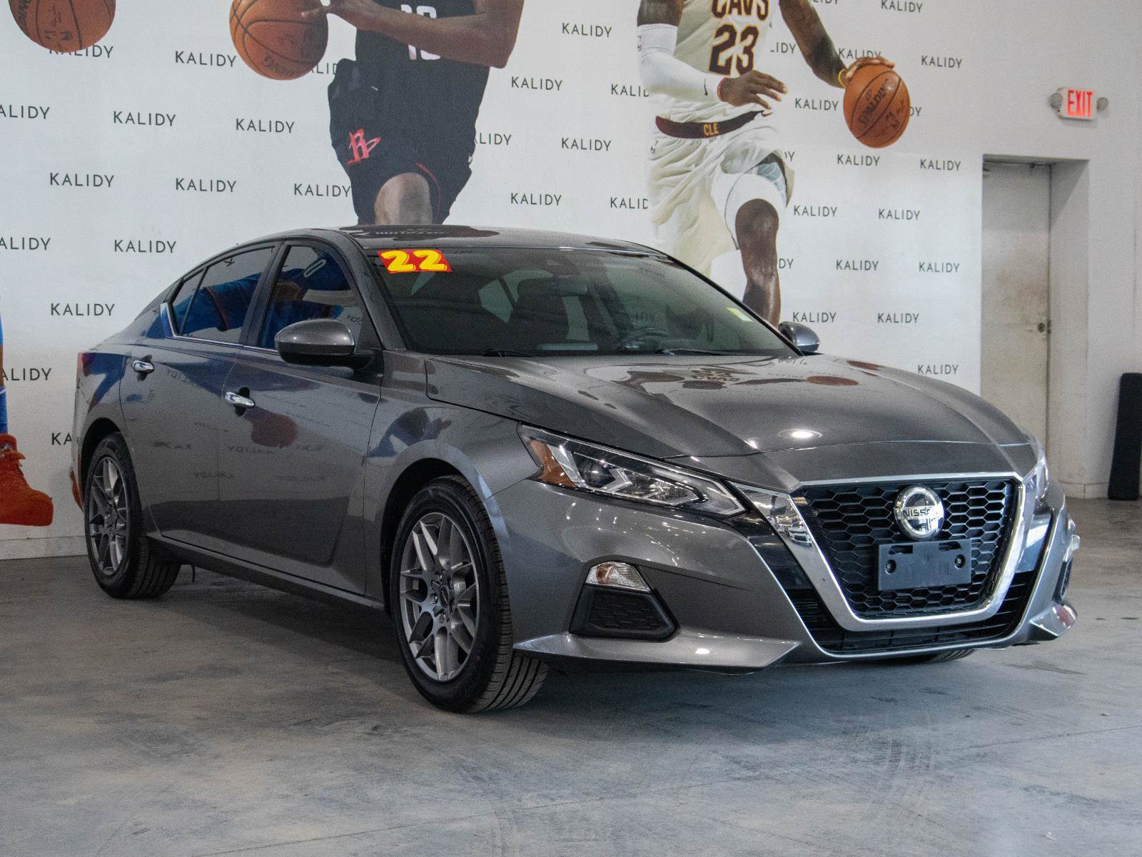 Used 2022 Nissan Altima 2.5 SV image 18