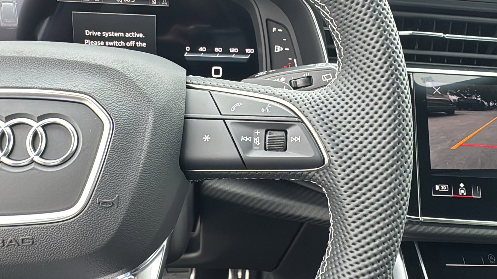 New 2026 Audi SQ7 Premium Plus image 24