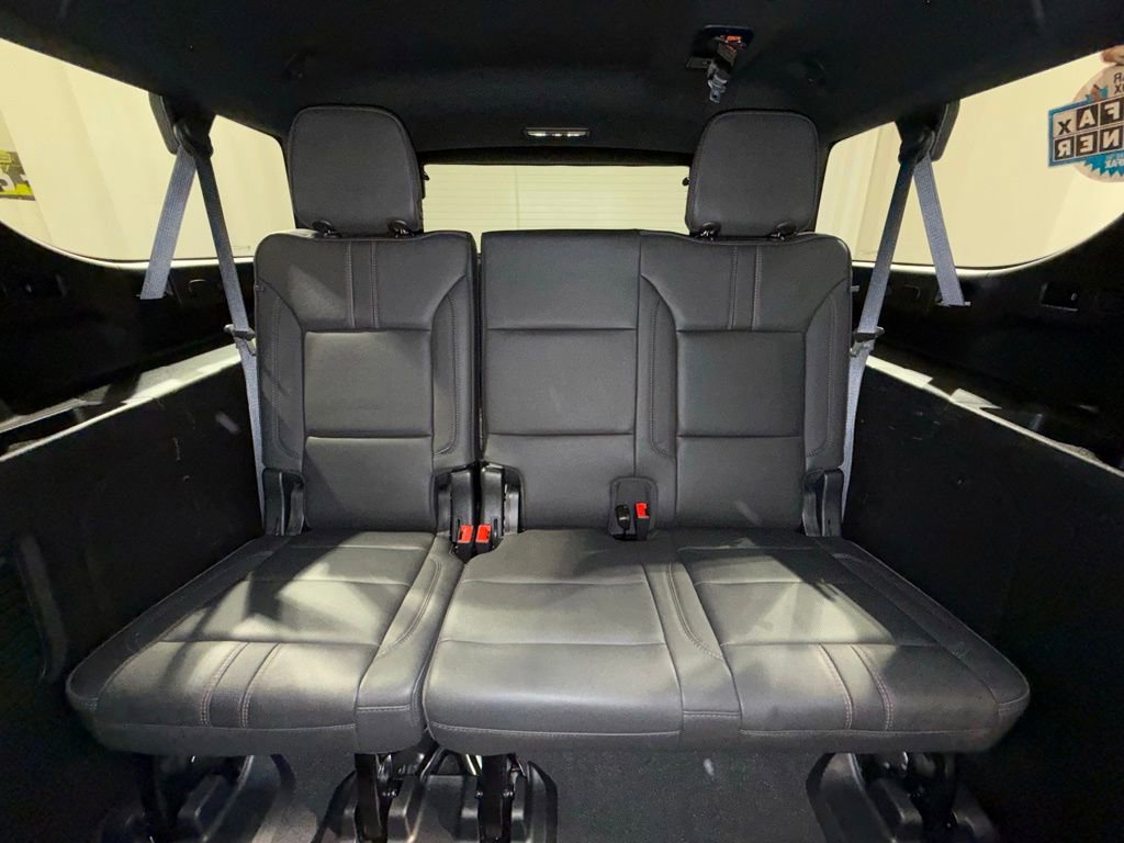 Used 2023 Chevrolet Suburban RST AWD/4WD image 20