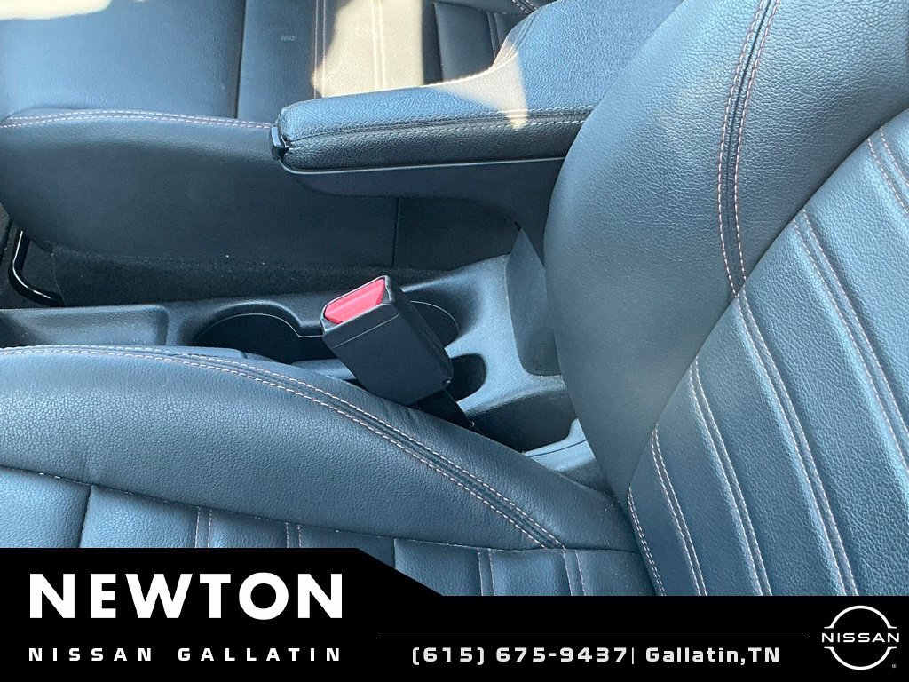Used 2020 Nissan Kicks SR w/ SR Premium Package FWD image 7